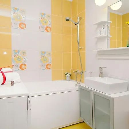 Modern & Elegant Studio *